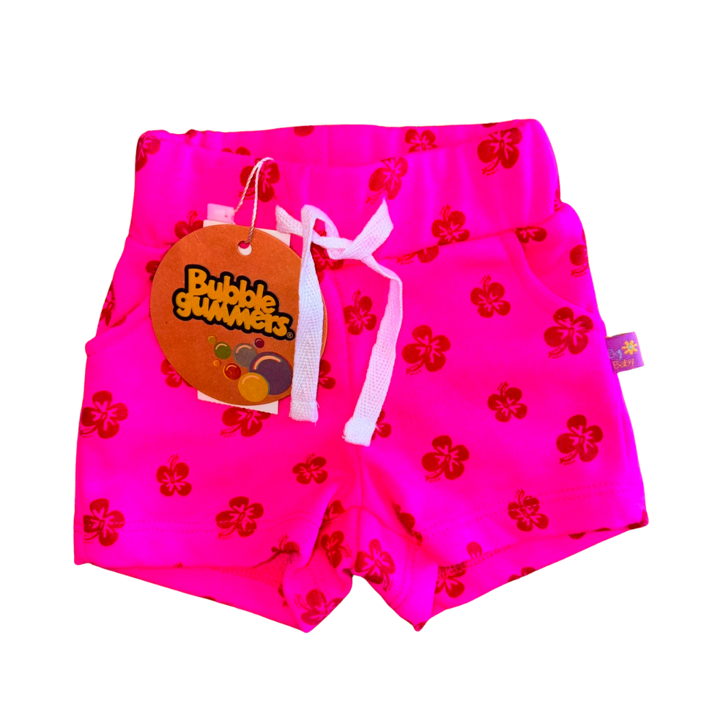 Short de etiqueta fucsia con estampado de flores