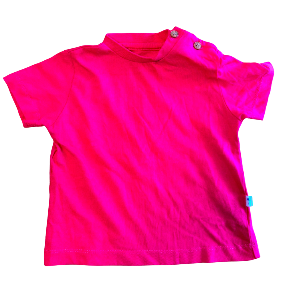 Polera de algodon rosada con detalle de botones