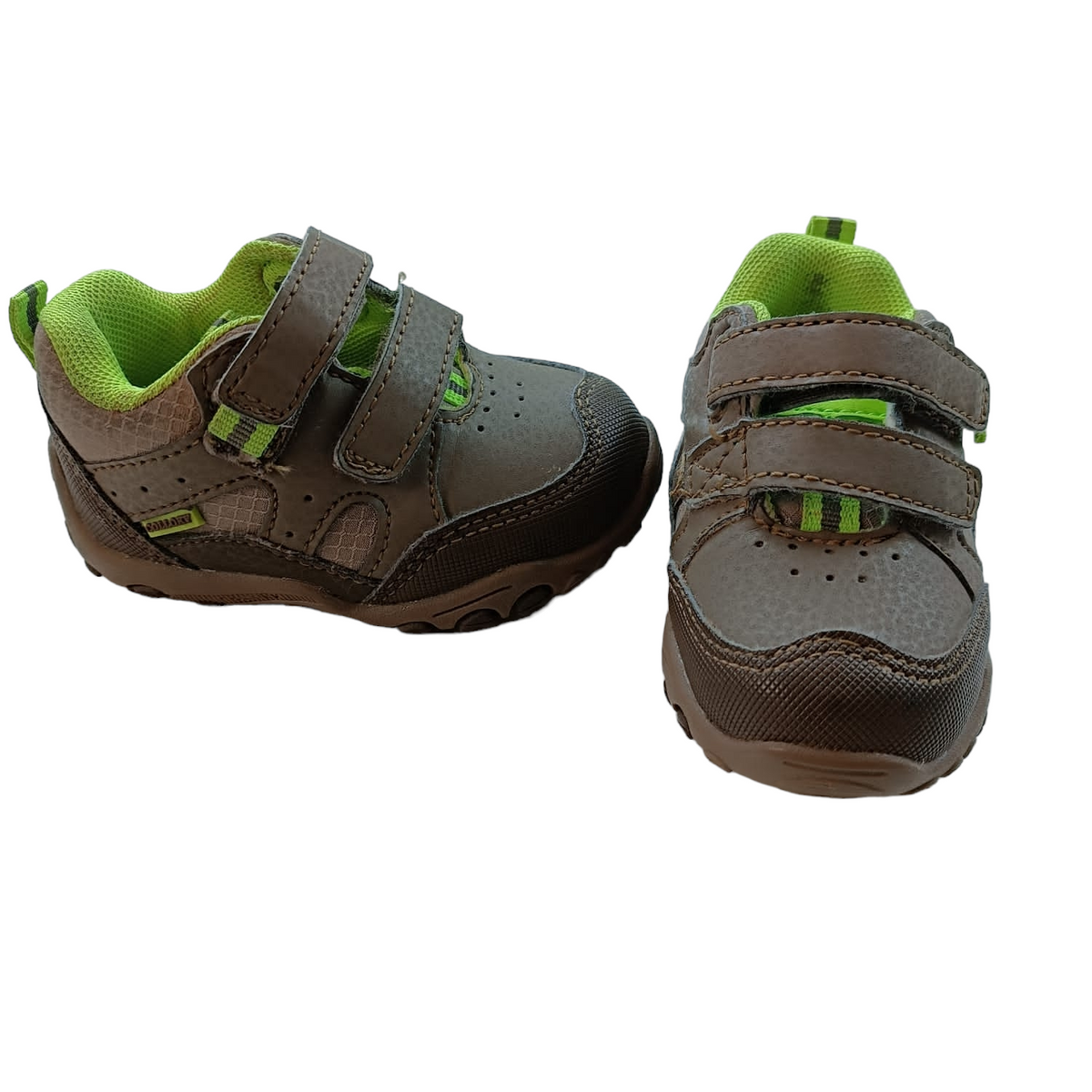 Zapatos cafe con velcro