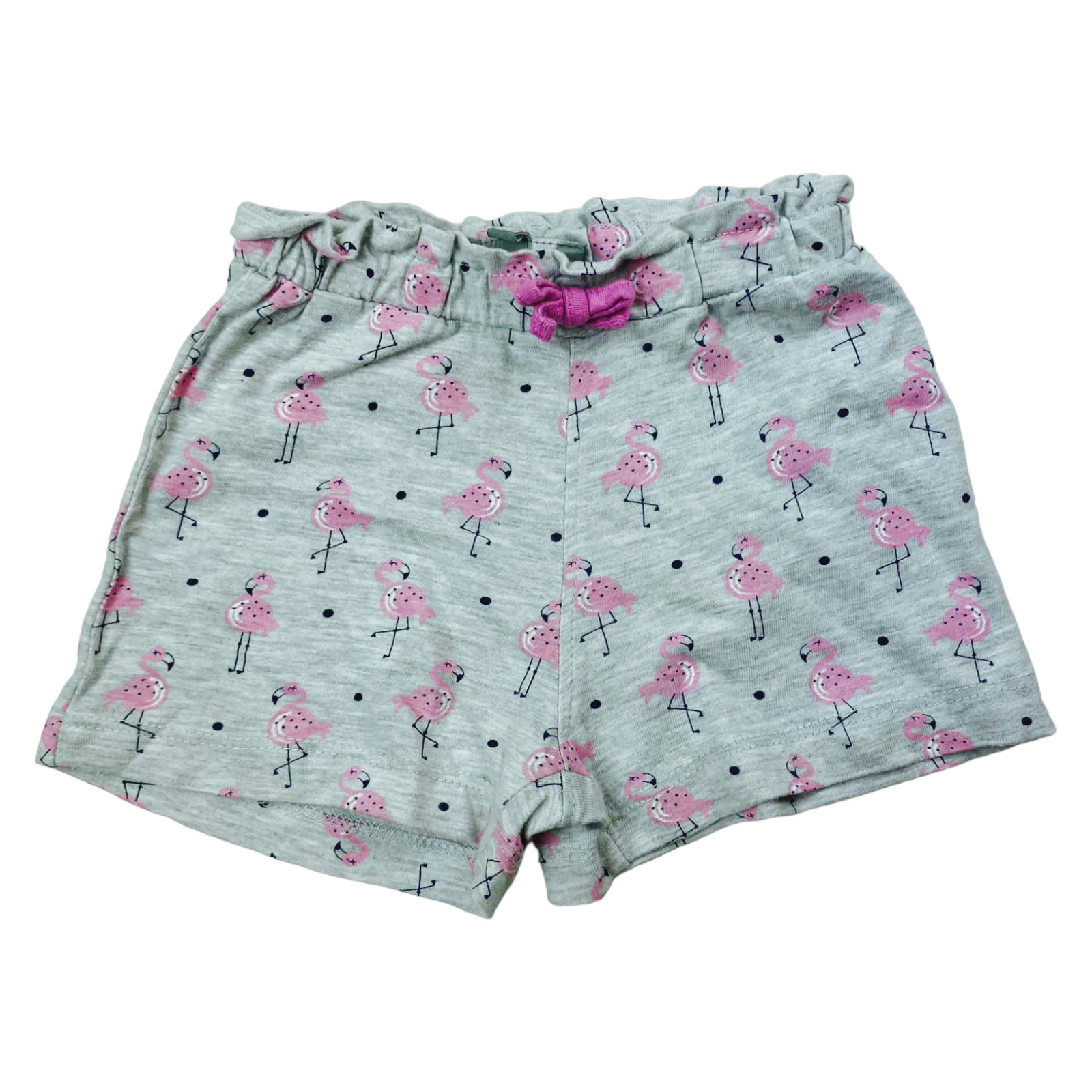 Short gris con flamingos