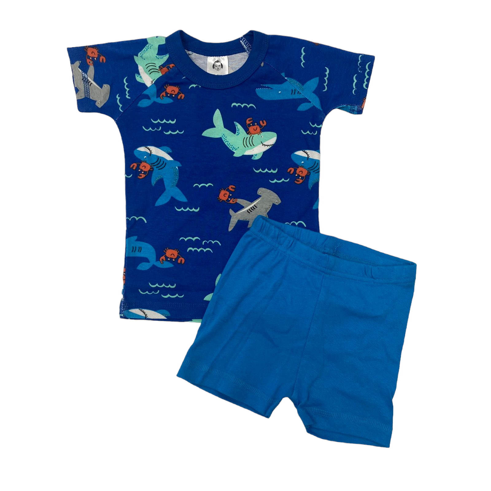 Conjunto de polera azul con tiburones y cangrejos con short azul conjunto nuevo