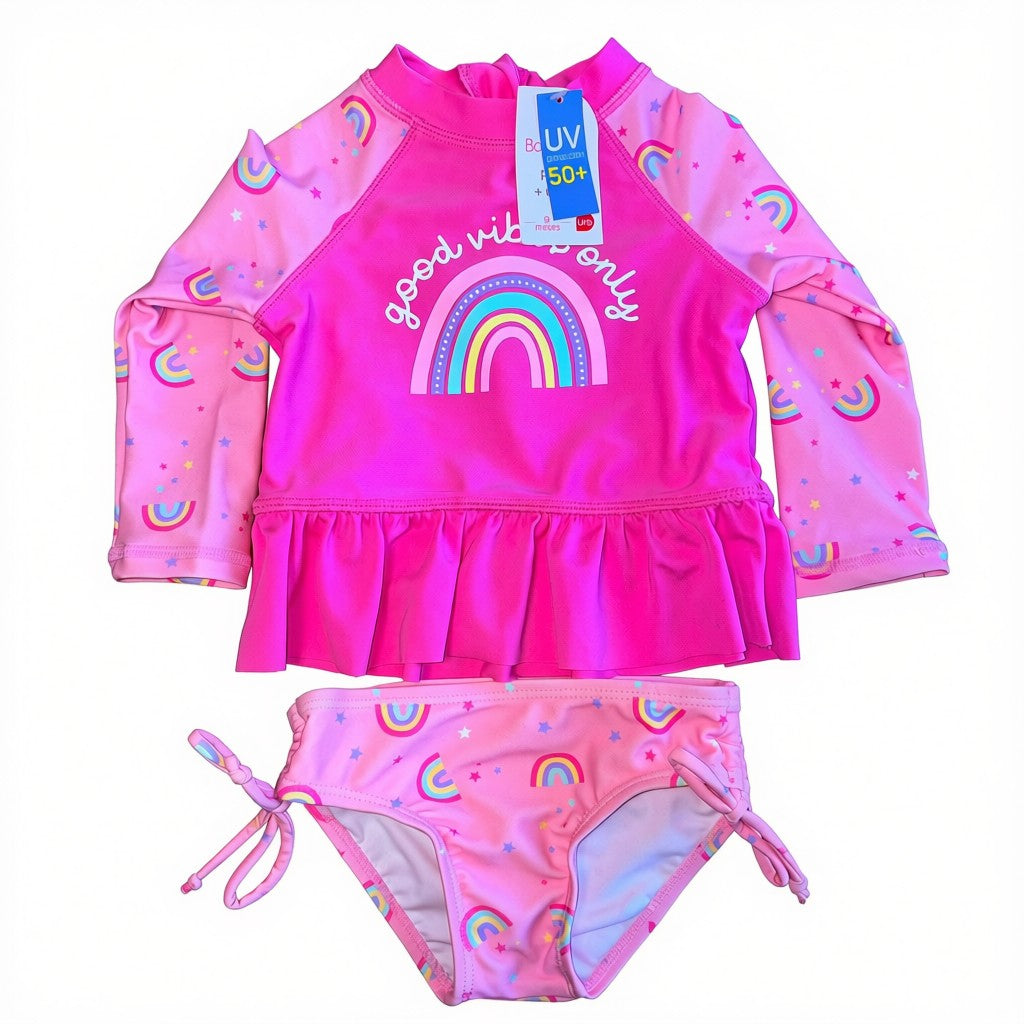 Traje de Baño con etiqueta de dos piezas rosado con diseño de arcoiris