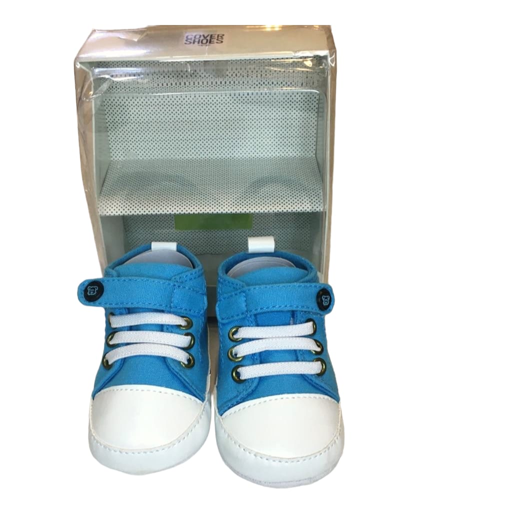 Zapatillas celeste, nuevas en su caja