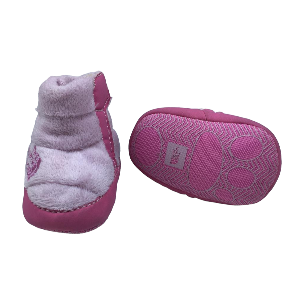 Botas peluditas rosadas con velcro