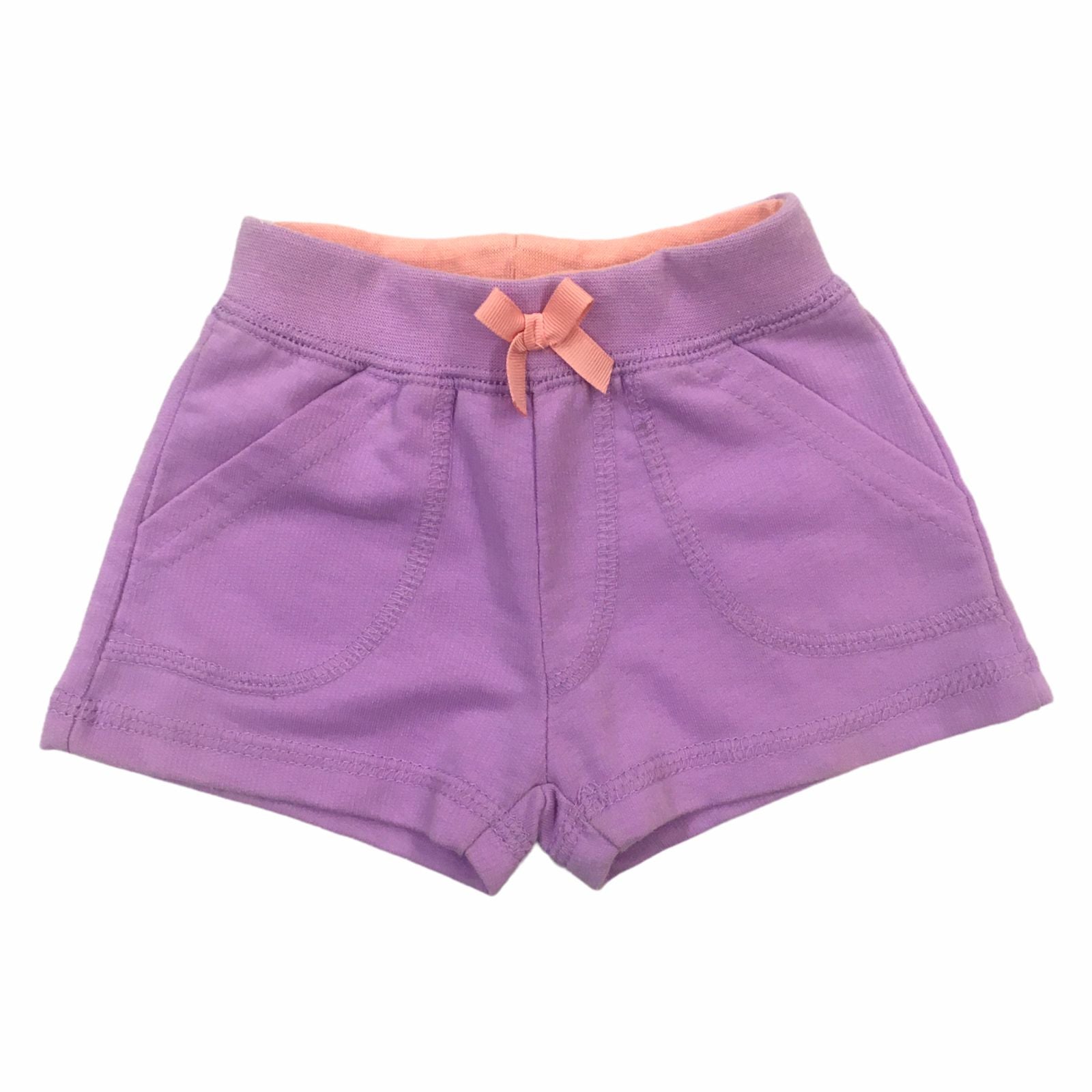 Short Lila Con Bolsillos